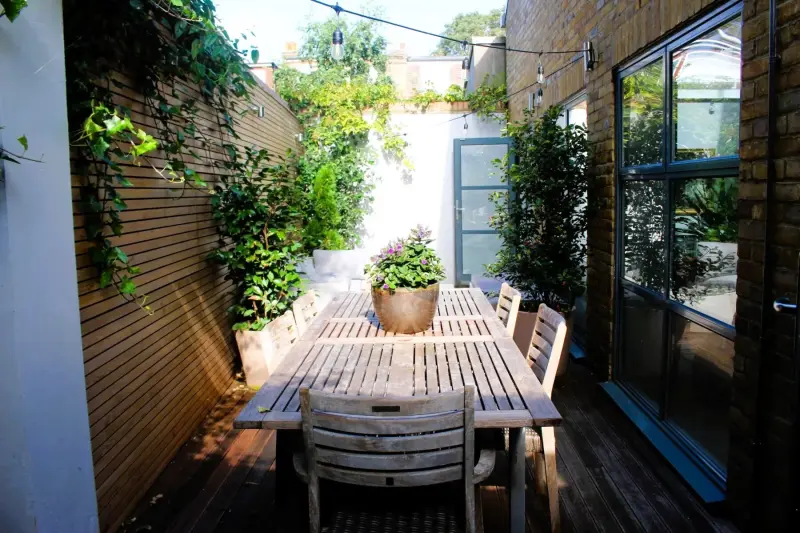 Contemporary Architect's House in Shepperd Bush in West London